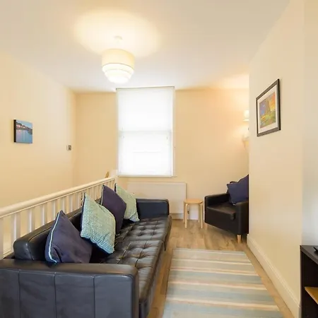 2 Bed In Oc-w402 Daire *