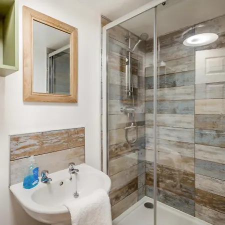 Daire 2 Bed In Oc-w402 Whitby